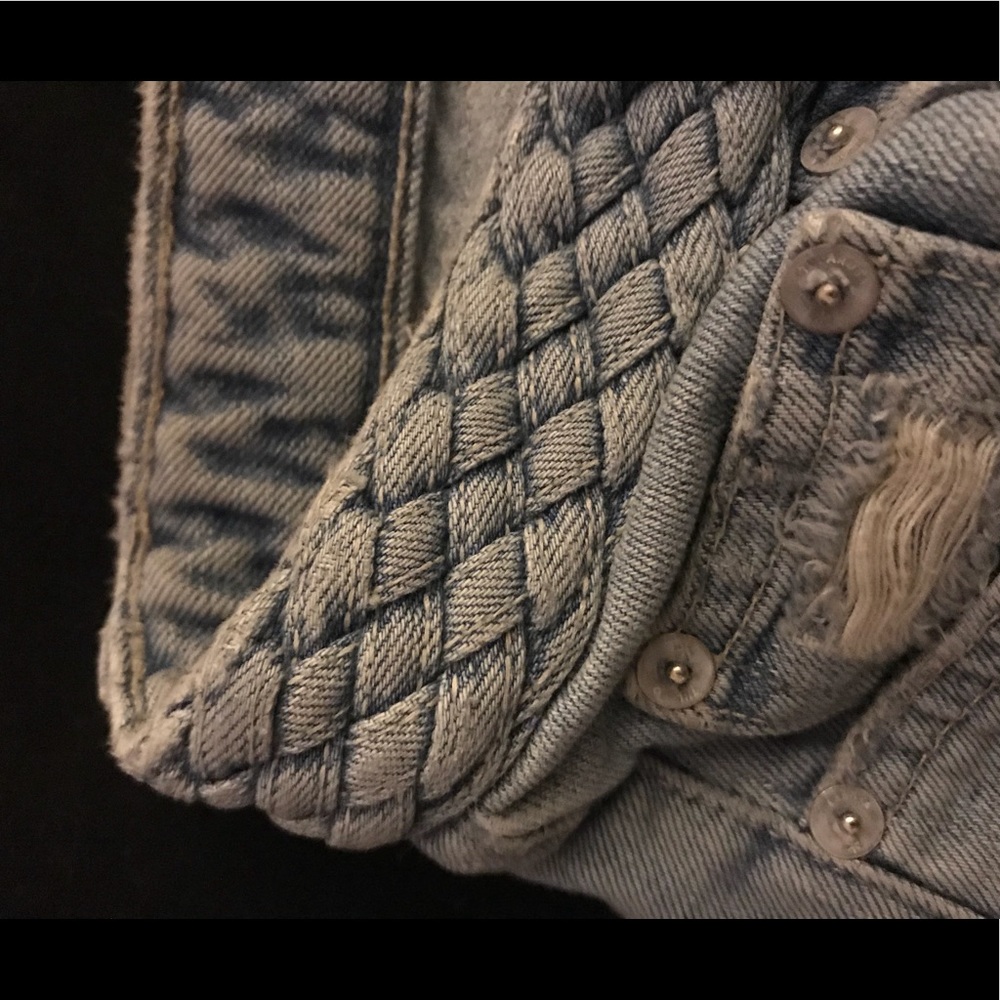 Tularosa Braided belt shorts - Picture 6 of 6